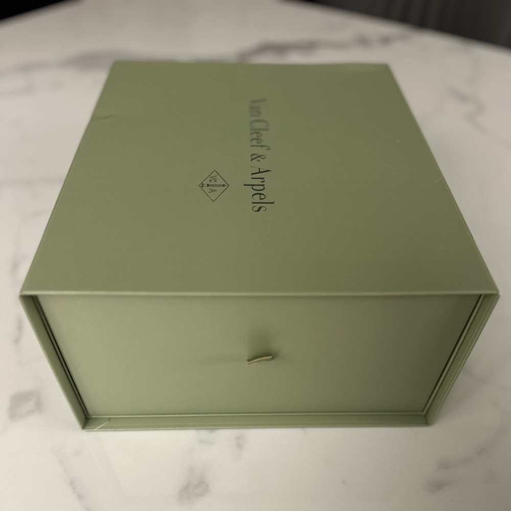 Van Cleef and Arpels Large Gift Box